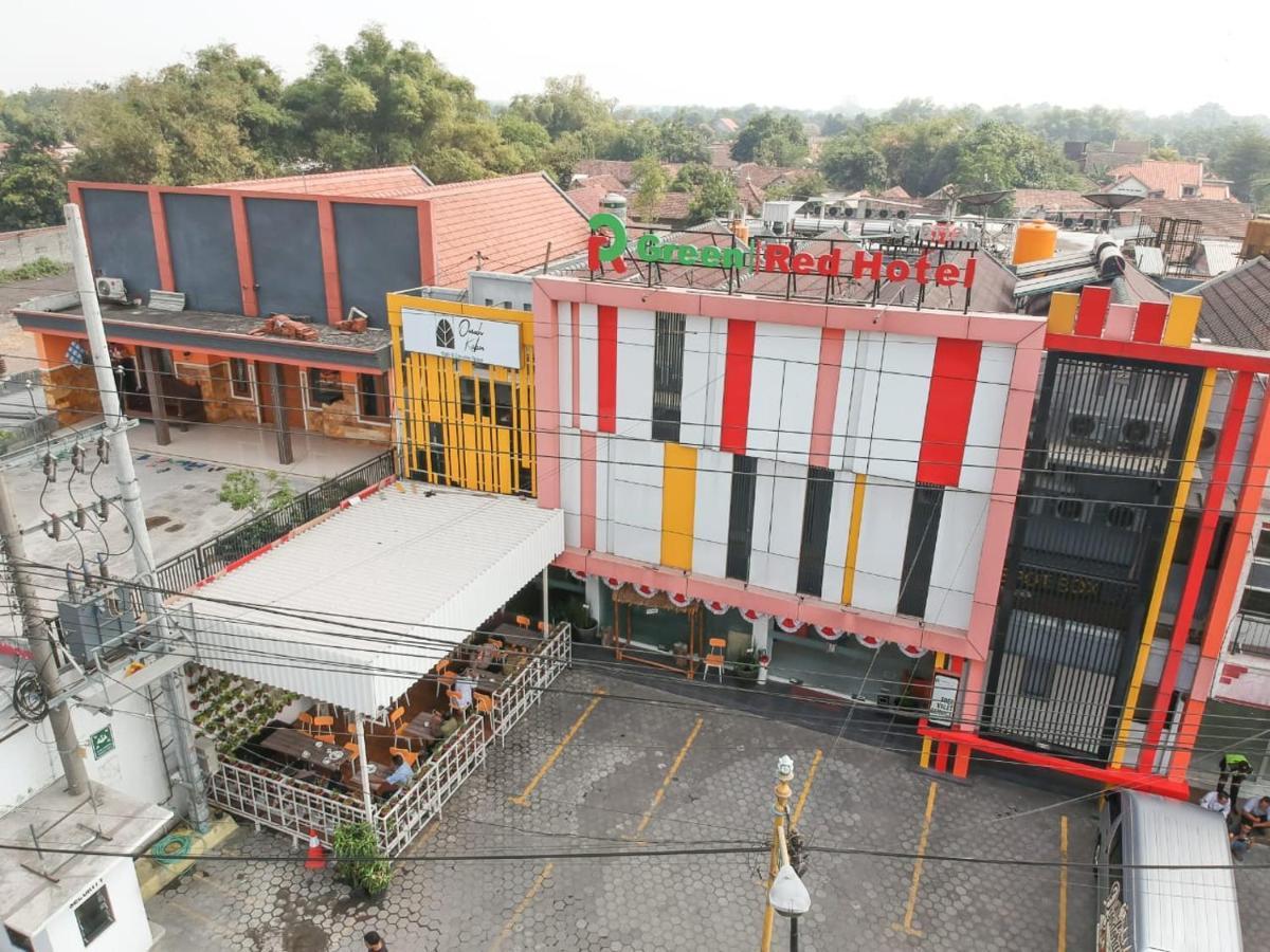 Green Red Hotel Syariah Jombang Exterior foto